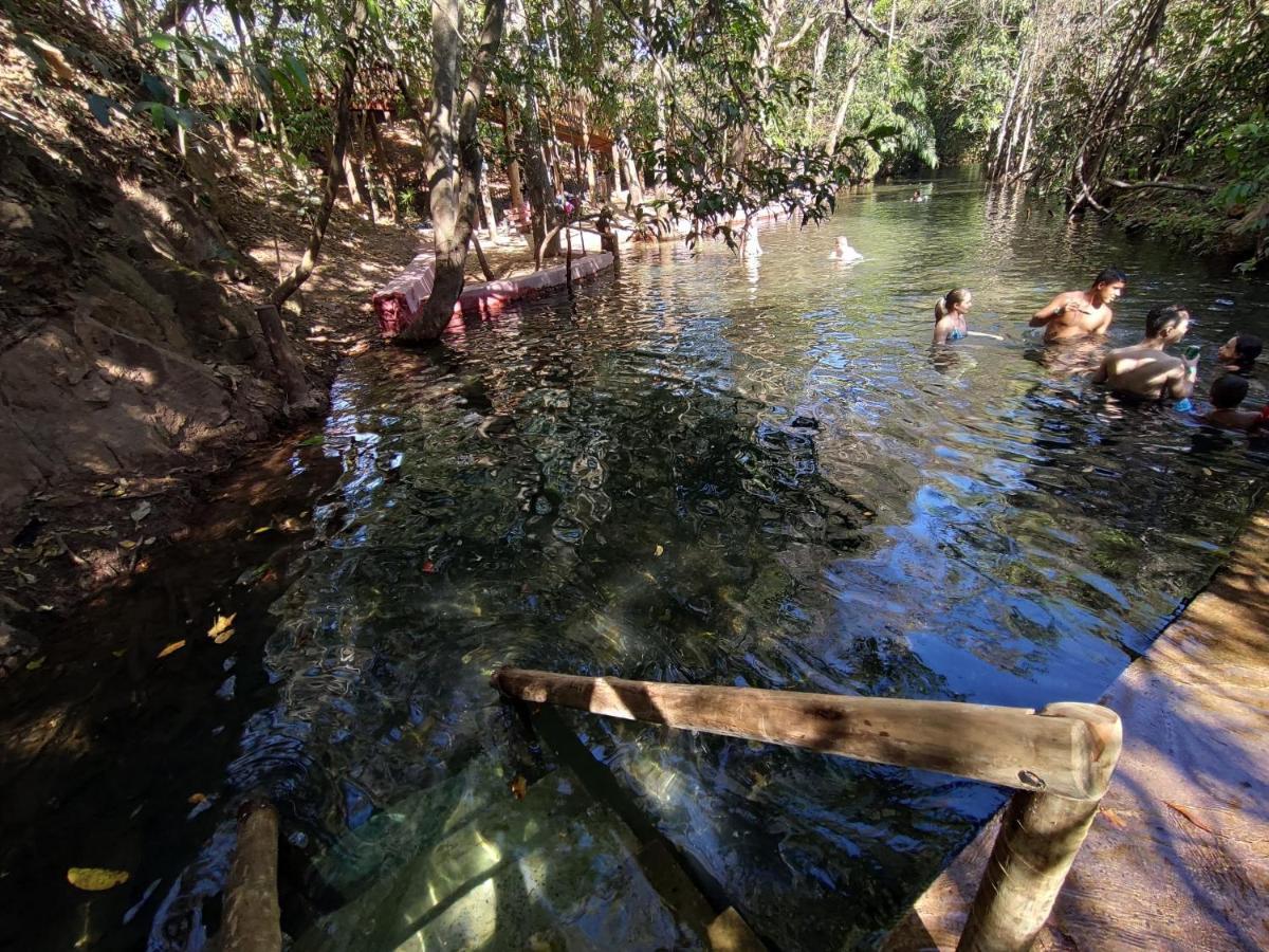 Apt Para Ate 8 Pessoas - Park Veredas Rio No Fundo * Caldas Novas